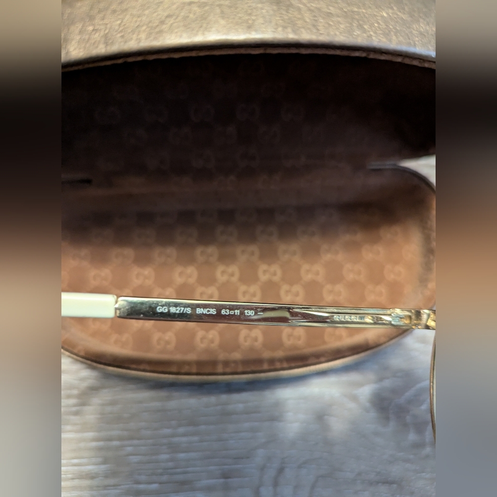 Gucci Gg1827/s Bncis 63mm Gold White Oversized Aviator Sunglasses